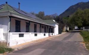 3 Booysen Street
